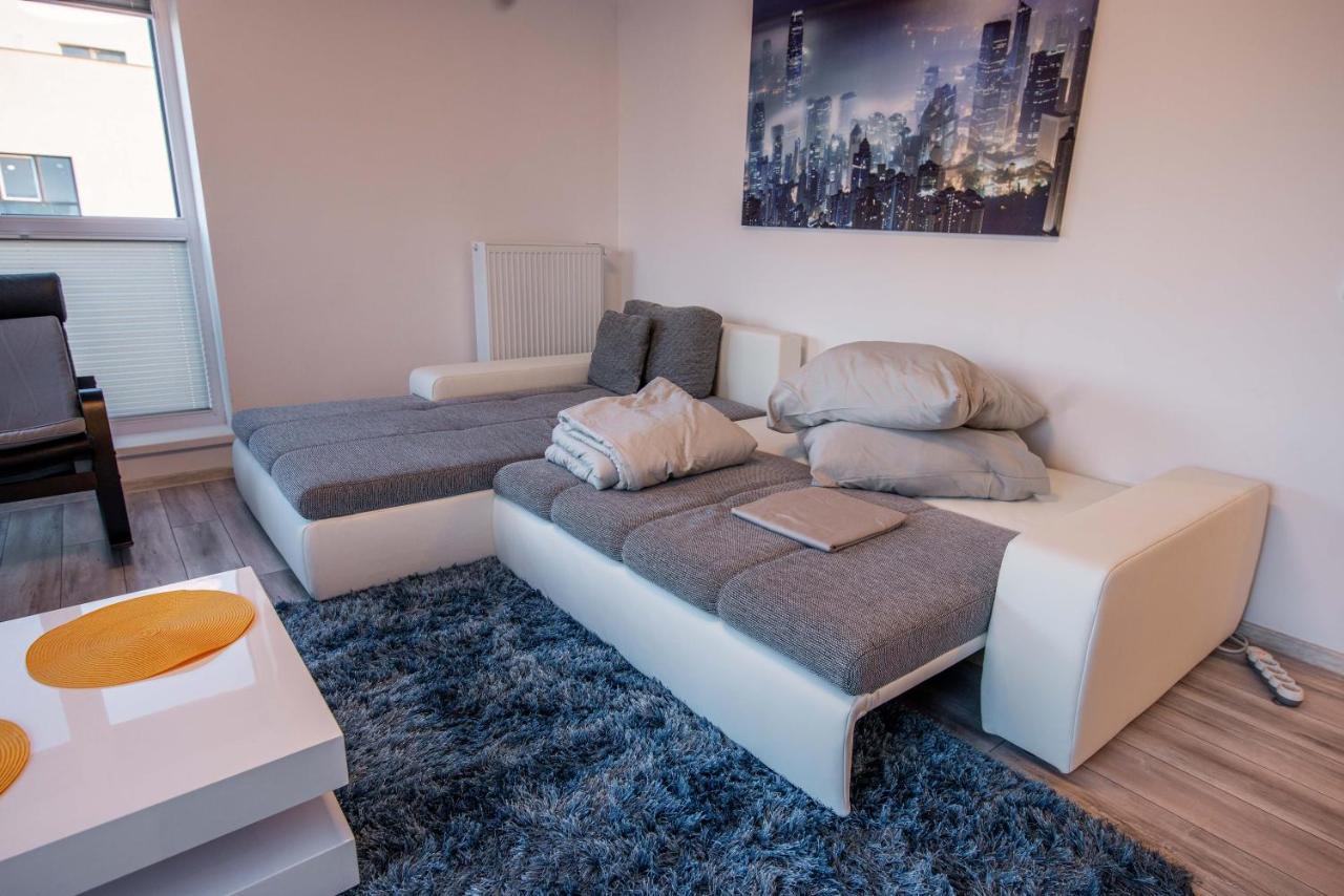 Luxury Westpark 2 Presidentialsuite With Lake View W4 Букурещ Екстериор снимка